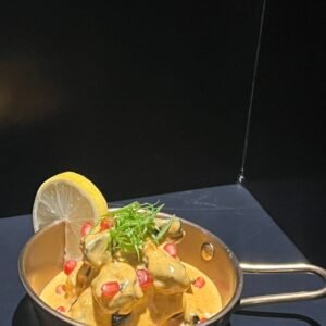 Grape leaves with coconut sauce ورق عنب بصوص النارجيل