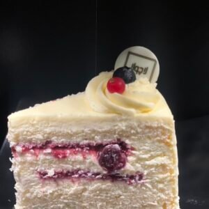 Mix Berry Cake كيكة التوت المشكل